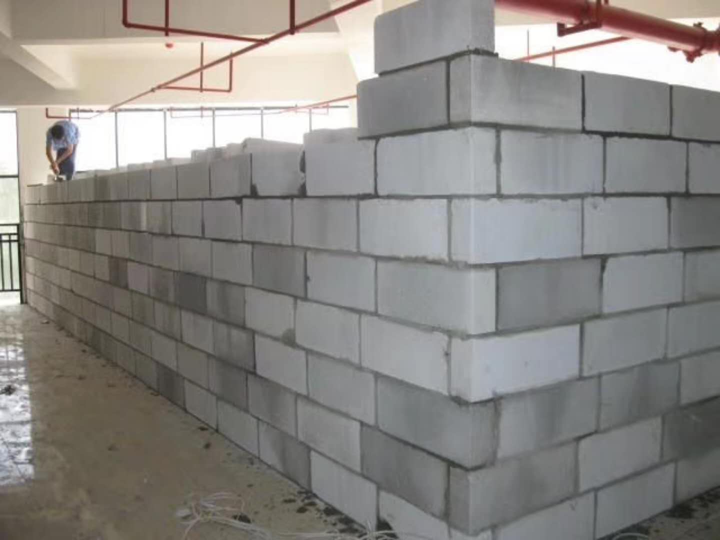 同德蒸压加气混凝土砌块承重墙静力和抗震性能的研究